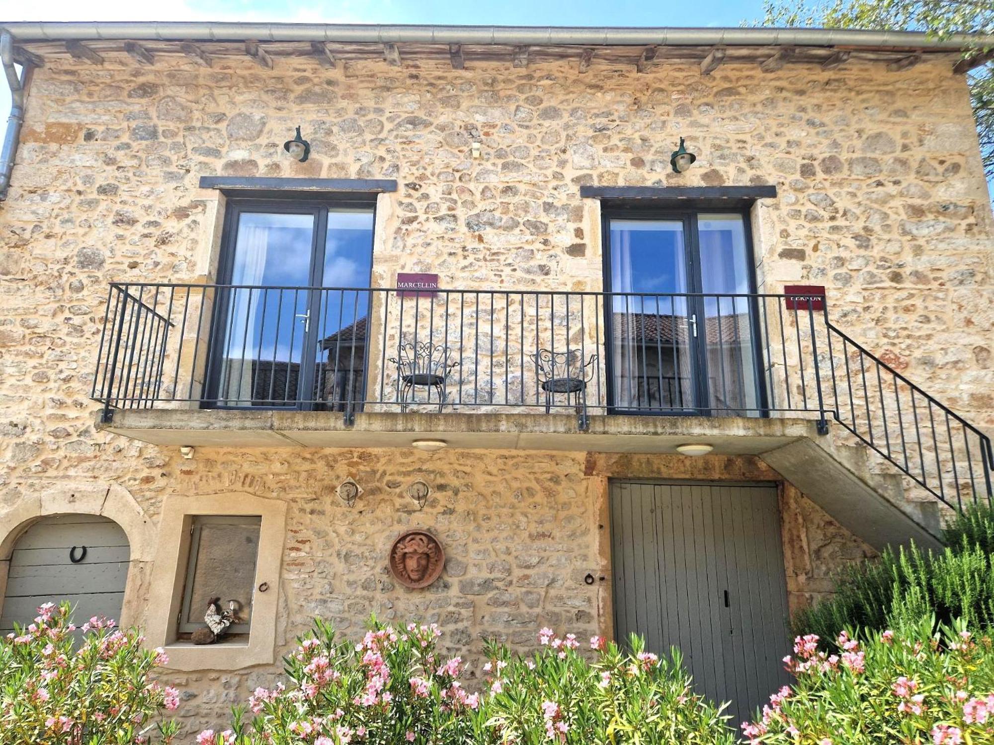 Les Hauts De Cluny Esterno foto